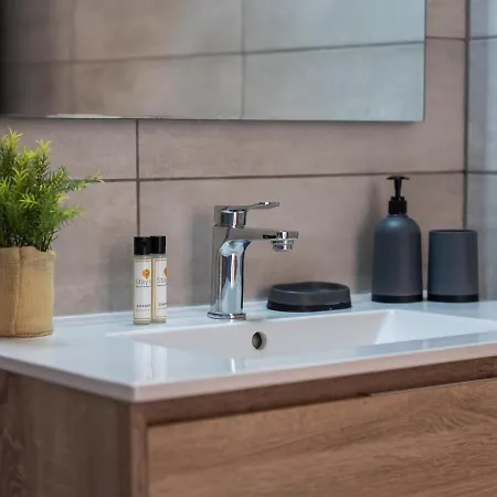 Paco No Vale By Ici Algarve